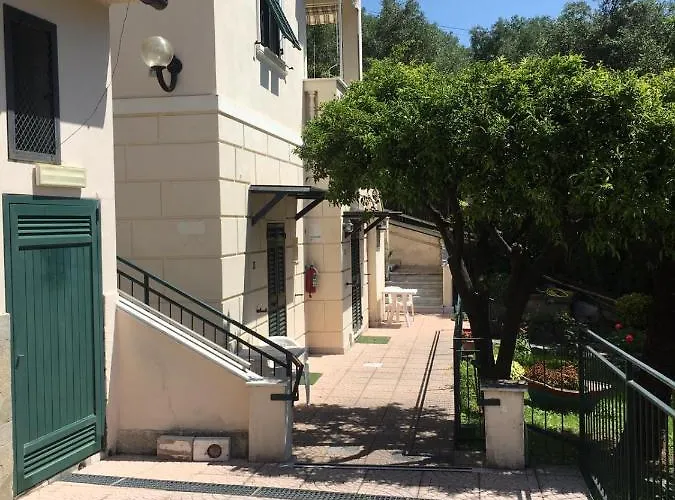 Oasi Regina Pacis Nocleg ze śniadaniem Santa Margherita Ligure
