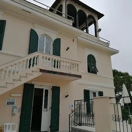 Bed & Breakfast Oasi Regina Pacis