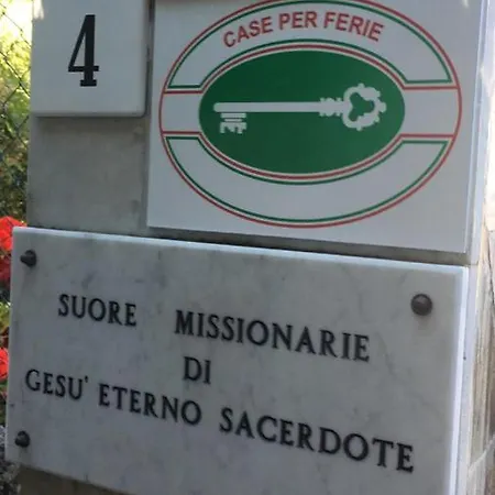 Oasi Regina Pacis *